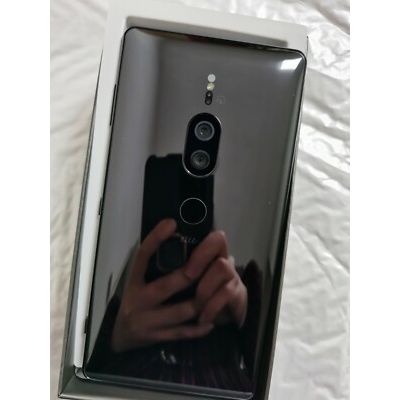 Sony Xperia XZ2 Premium - 64 GB - Chrome Black - Unlocked - GSM