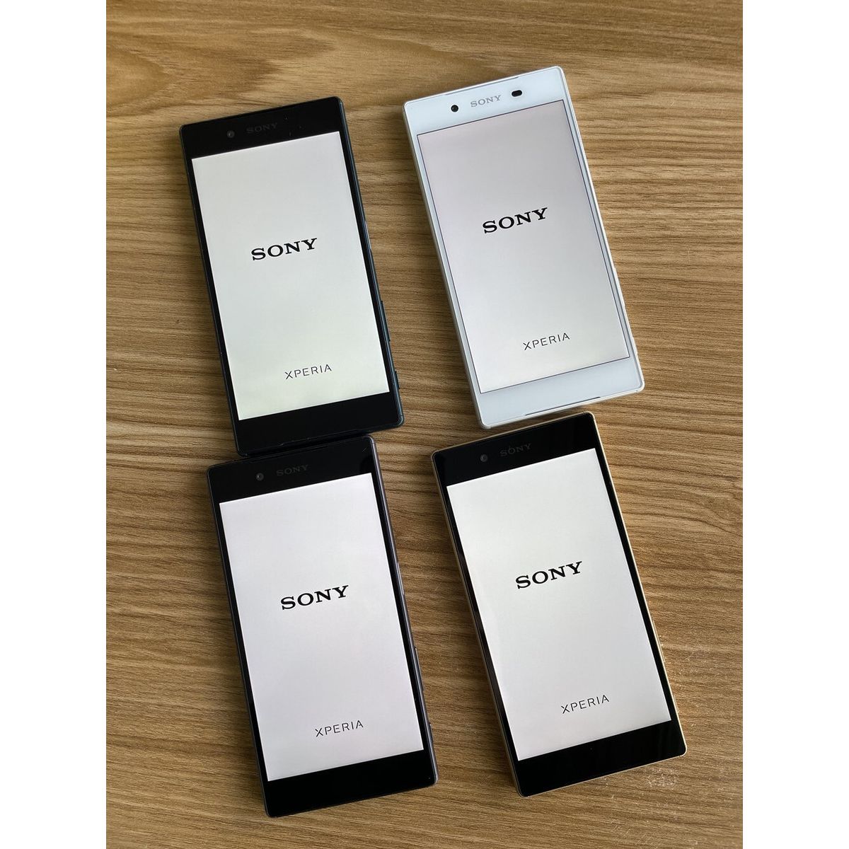 Sony Xperia Z5 Compact 823 - 32 GB - black - Unlocked - GSM