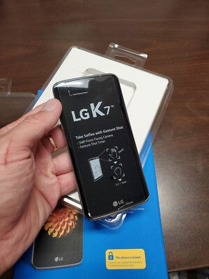 LG K7 - 8 GB - Titan - Unlocked - GSM