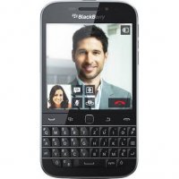 BlackBerry Classic Smartphone 16 GB - Black - GSM